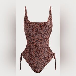 Berlook Leopard Print Cross One-Piece Swimsuit